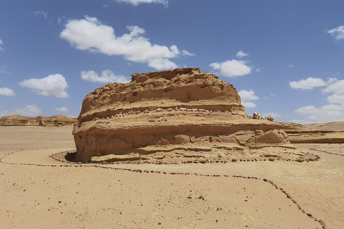 Fayoum Oasis Adventure 4WD Desert Safari with Traditional Lunch - 4WD driving and sandboarding near the Bedouin camp