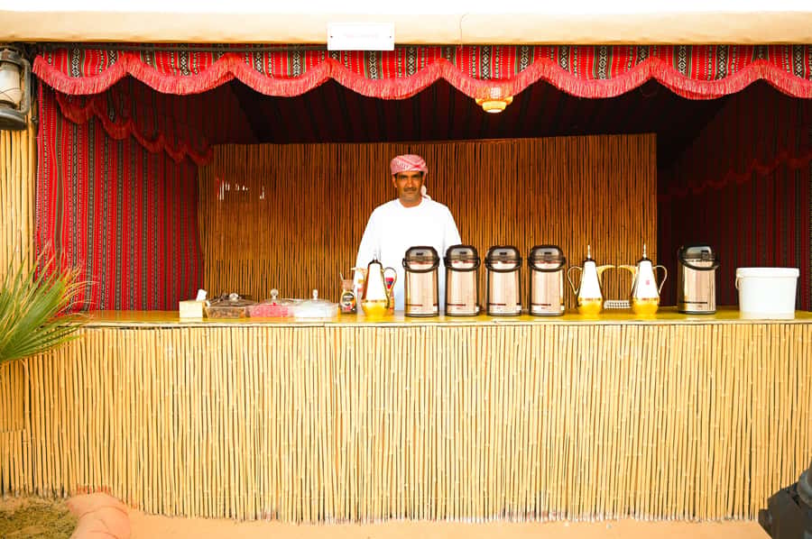 From Abu Dhabi: Dune Bashing Desert Safari - Morning or evening: which version suits you?