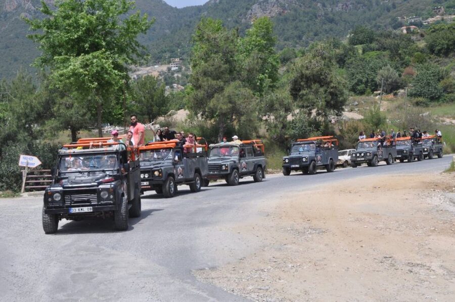 From Alanya: Jeep Safari Tour with Lunch at Dim River - Who should book this tour?