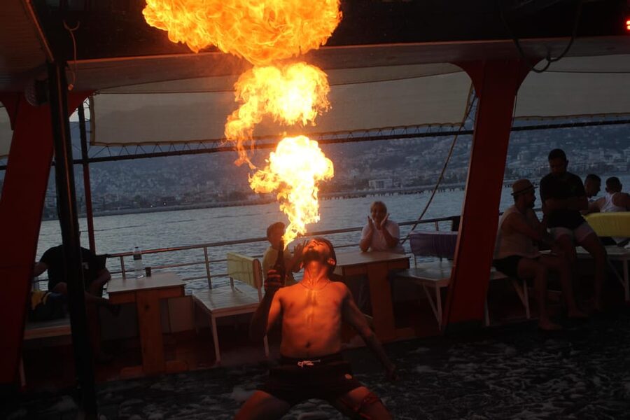 From Alanya: Night Safari Tour with Dinner and Boat Tour - Belly Dancing, Games, and Fireworks-Style Energy