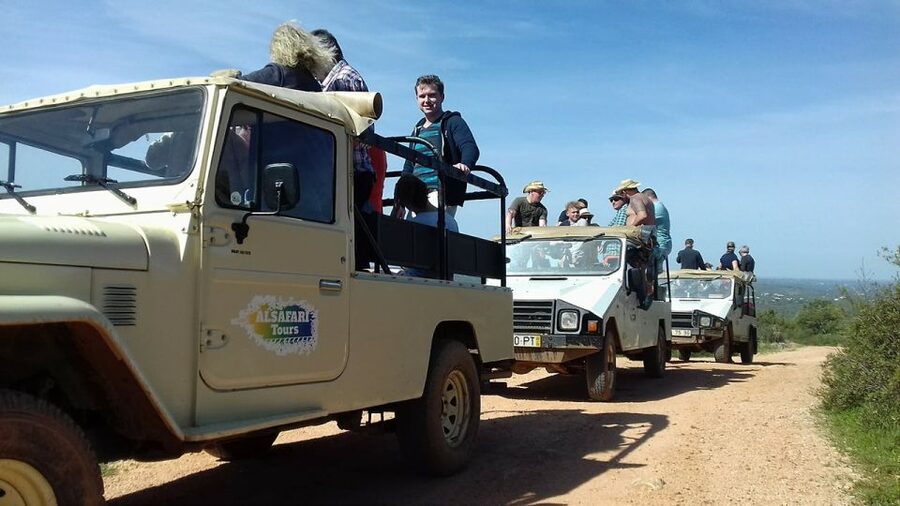From Albufeira: 4x4 Off-Road Safari & Vineyard Wine Tasting - Who will enjoy this most?