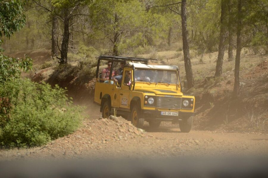 From Antalya: Full-Day Jeep Safari with Lunch and Transfer - Taurus Mountain tracks and the water fight