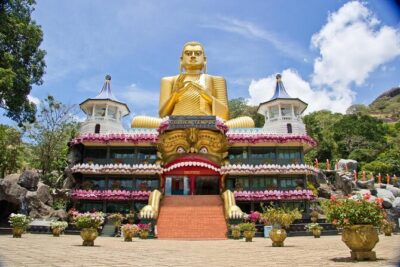 Sigiriya and Dambulla Day Trip and Safari