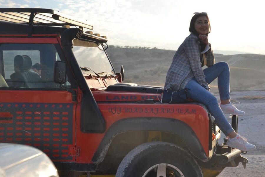 From Göreme/Ürgüp: Cappadocia Jeep Safari Sunrise or Sunset - Valley stops, fairy chimneys, and cave-cut rock
