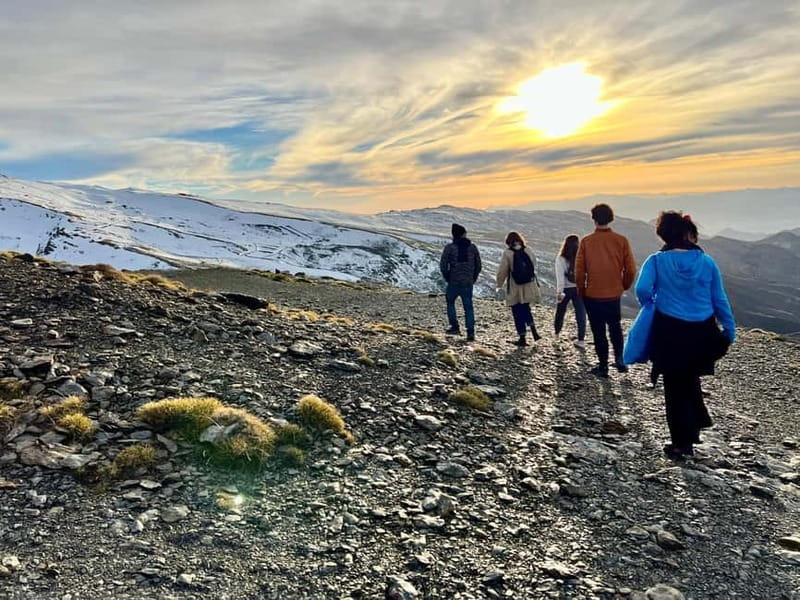 From Granada: Sierra Nevada Safari up to 2500 meters high - The mountain hut and the long lunch break