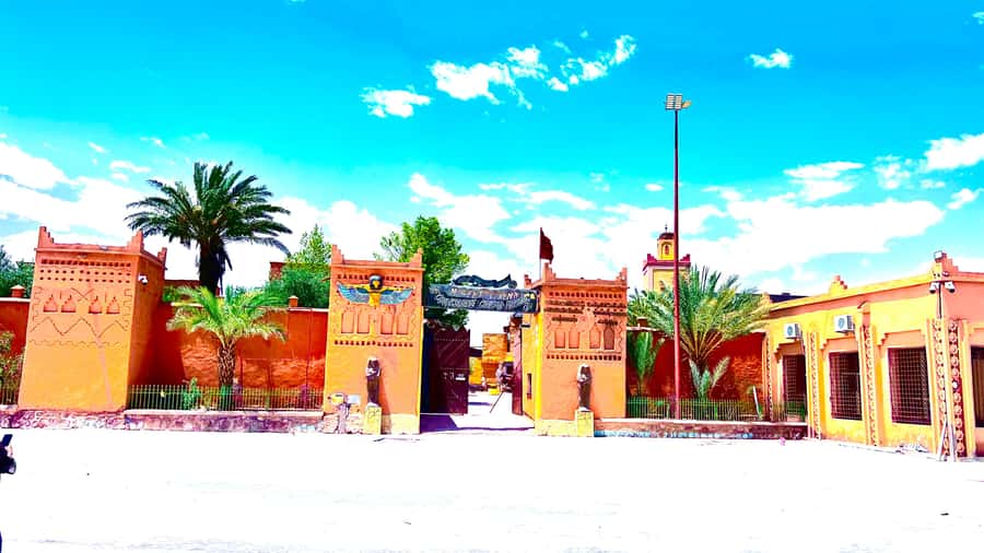 From Marrakech: 2 Days Zagora Desert Safari with Food & Camp - Reaching Zagora and meeting the camels