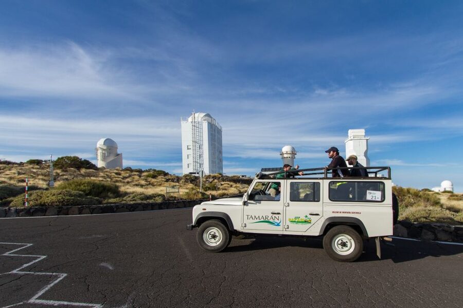 From Playa de las América: Half-Day Jeep Safari Tour - Climbing toward Teide National Park