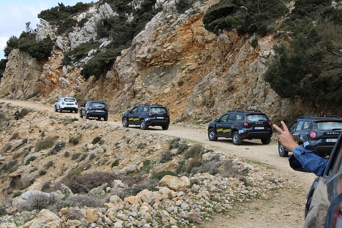 Full Day 4x4 Self-Drive Safari Tour in Crete with BBQ Lunch - The rough climb to the 1,200-meter viewpoint