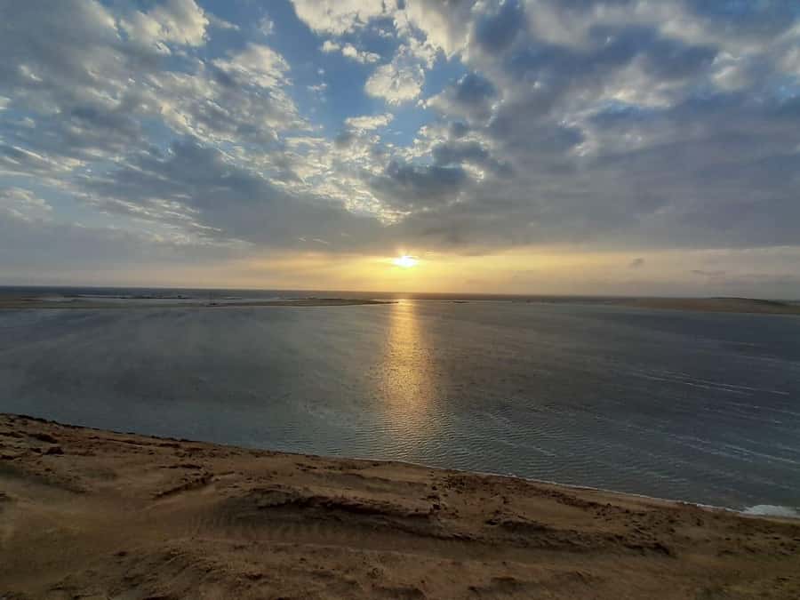 Full day desert safari with lunch or Dinner - Four-wheel-drive comfort and private-group value