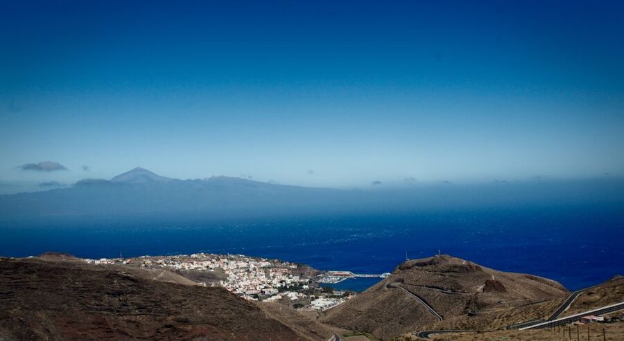 Full-Day Gomera Jeep Safari from Puerto de La Cruz - Silbo Gomero and a meal with local flavor