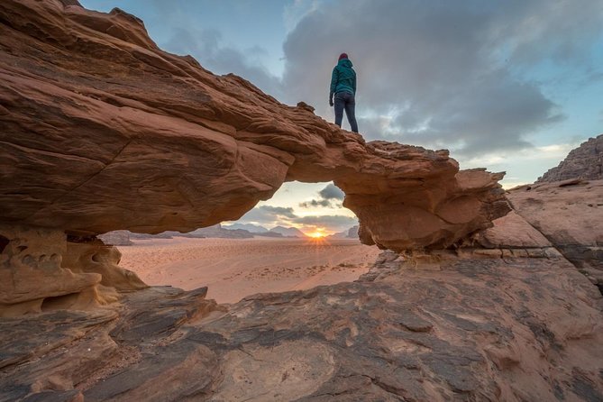Full-Day Jeep Safari "Wadi Rum Highlights!" w/ Bedouin Lunch - Starting at 9:30 at Wadi Rum Rest House