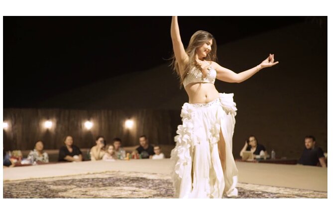 Full Day Safari Grand Adventures with Dune Bash on 4X4 in Dubai - Dinner with belly dance, fire, and acrobatics