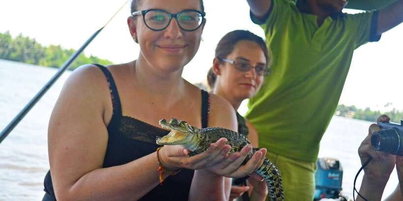 Galle Day Trip - River Safari, Sea Turtle & Stilt Fishermen - Why this long coastal day works