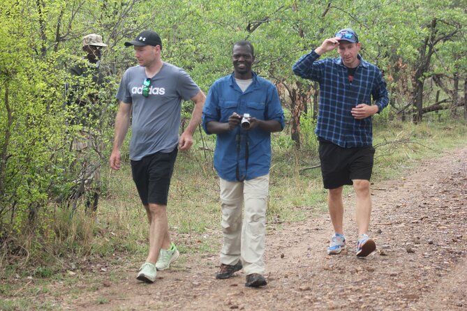 Game Drive and White Rhino Walking Safari in Livingstone - Morning or afternoon: choosing your departure