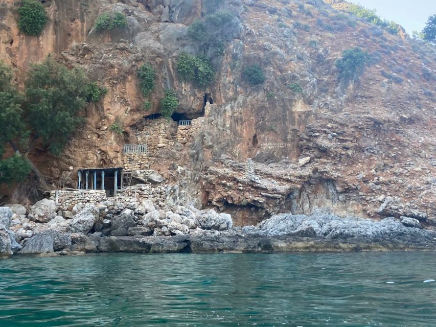 Georgioupolis: Rent a Boat Safari Sea Tour - What the safety guide adds