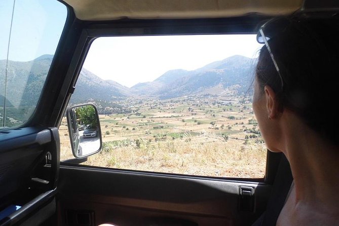 Georgioupolis Safari Off Road Tours Outdoor Activities Land Rover Defender - Lake Kournas begins the day with myth and freshwater