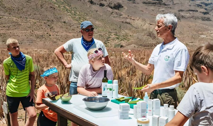 Gran Canaria: Premium Safari 4x4 Tour with Local Guide - From the coast to the Chira reservoir