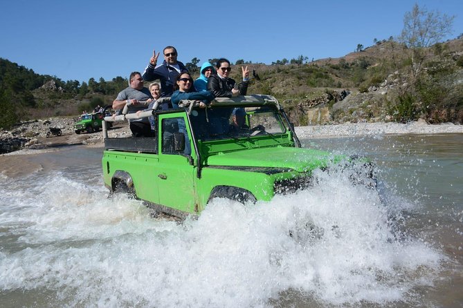 Green Canyon Jeep and Boat Tour with Lunch - Lunch beside Green Lake