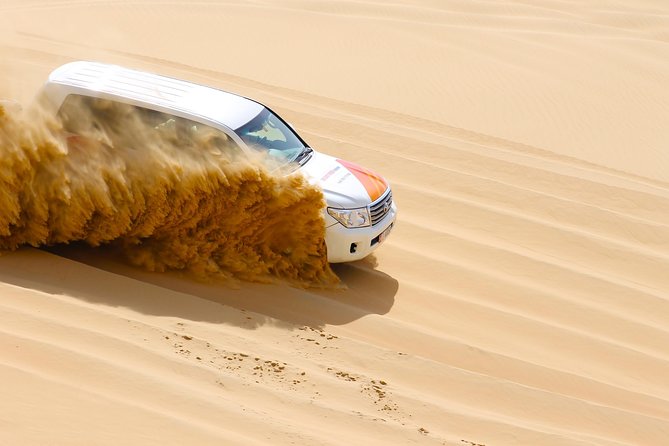 Half-Day Desert Safari from Abu Dhabi - Barbecue dinner and three types of entertainment