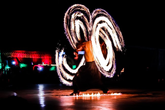 Half-Day Evening Desert Safari in Dubai with BBQ Dinner - BBQ dinner and live entertainment