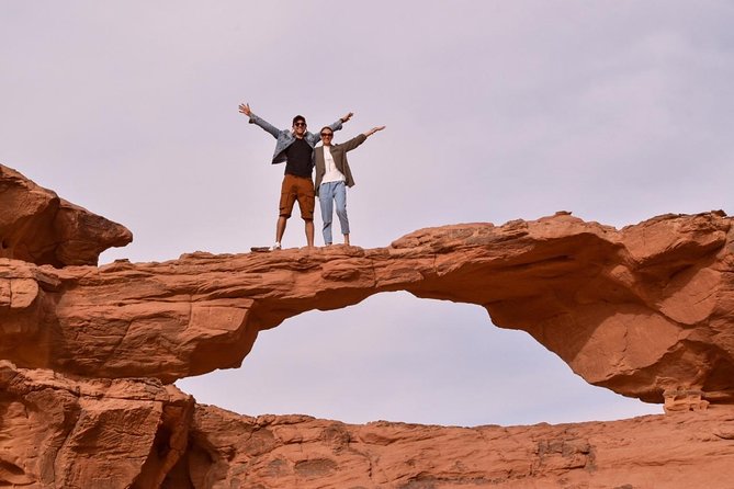 Half-Day Jeep Safari "Wadi Rum Highlights!" w/ Professional Bedouin Guide - Springs, canyons, and places you would miss alone