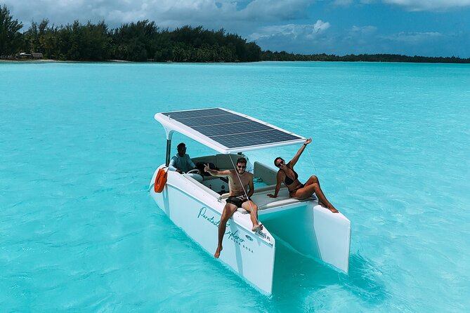 Half day lagoon safari tour in Bora Bora- Shared tour - Fruit, drinks, and the practical comforts