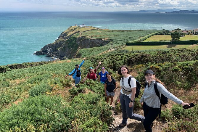 Howth Safari Hiking Tour - Meeting in Howth for scones and coffee