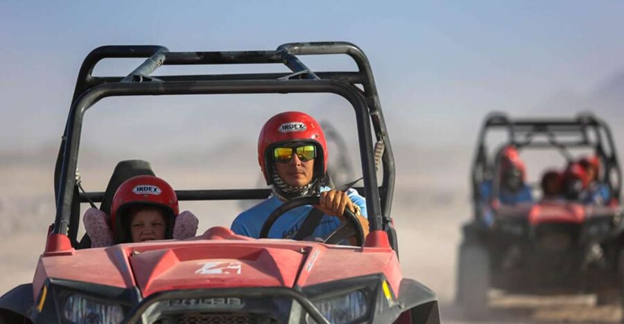 Hurghada: Sunset Desert Safari by Dune Buggy - Watching the sun sink over the sand