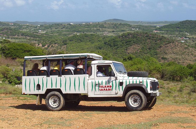 Island Safari Discovery - The Center of Interpretation and Antigua’s colonial past