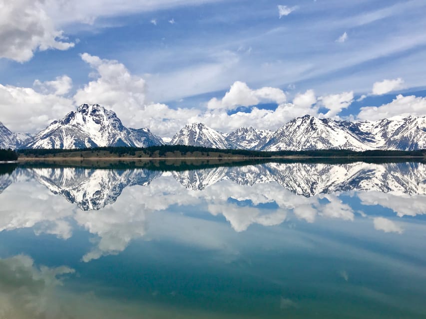 Jackson: Grand Teton Sunrise Safari with Naturalist Guide - Leaving Jackson in a small, comfortable vehicle