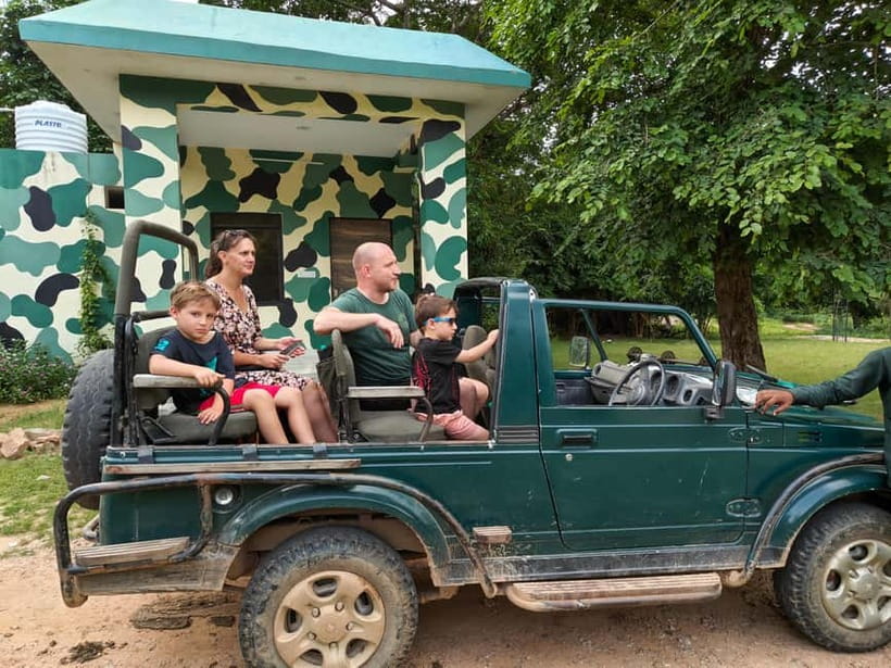 Jaipur: Jhalana Amagarh Leopard Reserve 4×4 Jeep Safari - Who will enjoy this safari most?