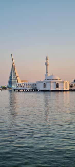 Jeddah: City tour include old Jeddah OR Safari - Why Al-Balad is the strongest part