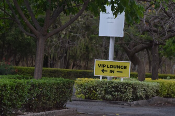Kilimanjaro Airport Transfer | Pick Up & Drop up | With BURIGI CHATO SAFARIS LTD - How this fits with a Kilimanjaro or safari itinerary