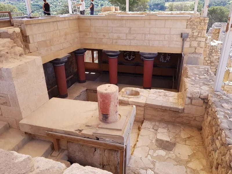 Knossos Palace and Pottery experience. Excursion Safari - From your hotel to the first Minoan stones