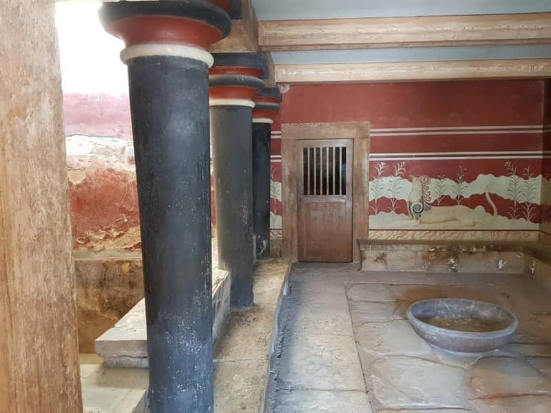 Knossos Palace and Pottery experience. Excursion Safari - A possible olive oil stop