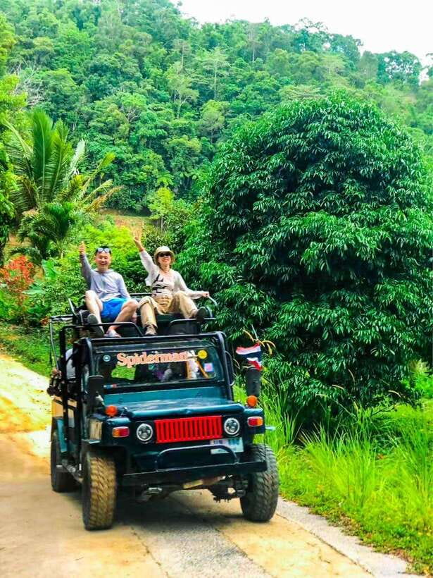 Koh Samui Jungle Adventure: 4x4 Off-Road Safari & Lunch - Hin Ta and Hin Yai: Samui’s famous coastal oddity