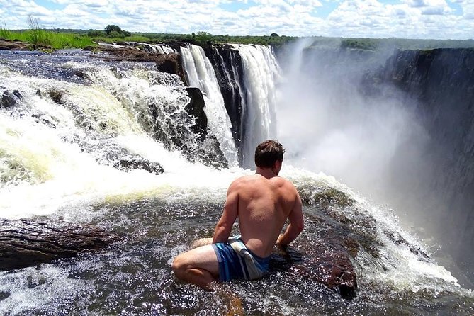 Livingstone Island and Devil's Pool Walking Safari - Border planning and the extra fees that cause confusion