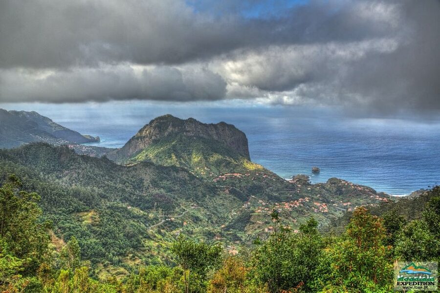 Madeira: Mini-Combo East Challenge: Jeep Safari + Levada - Starting in Funchal and heading toward Camacha