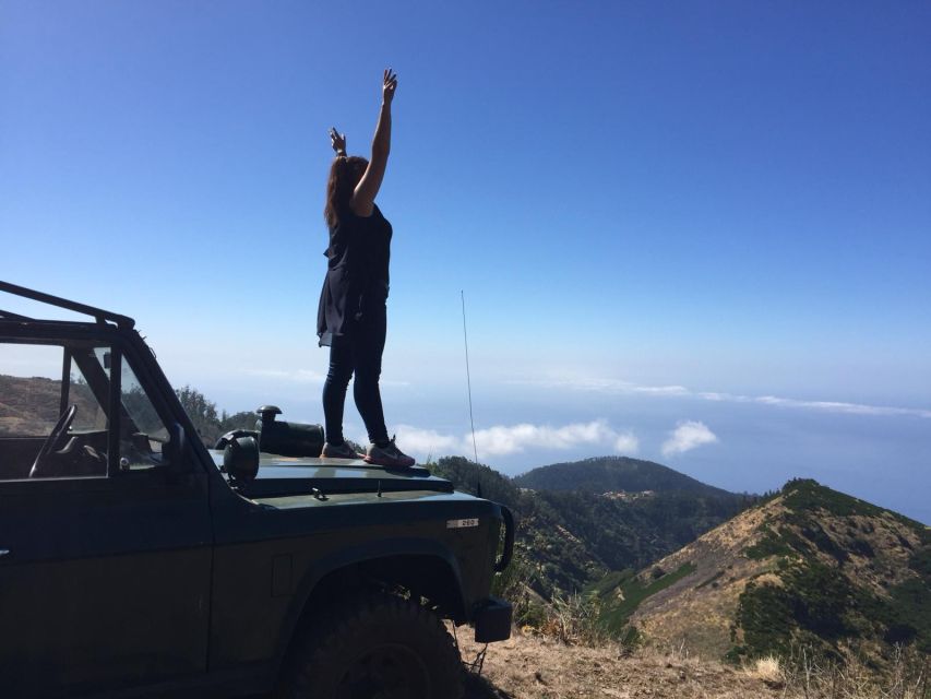 Madeira Safari Private 4x4, Full Day Santana or Porto Moniz - Local Food, With the Bill Separate