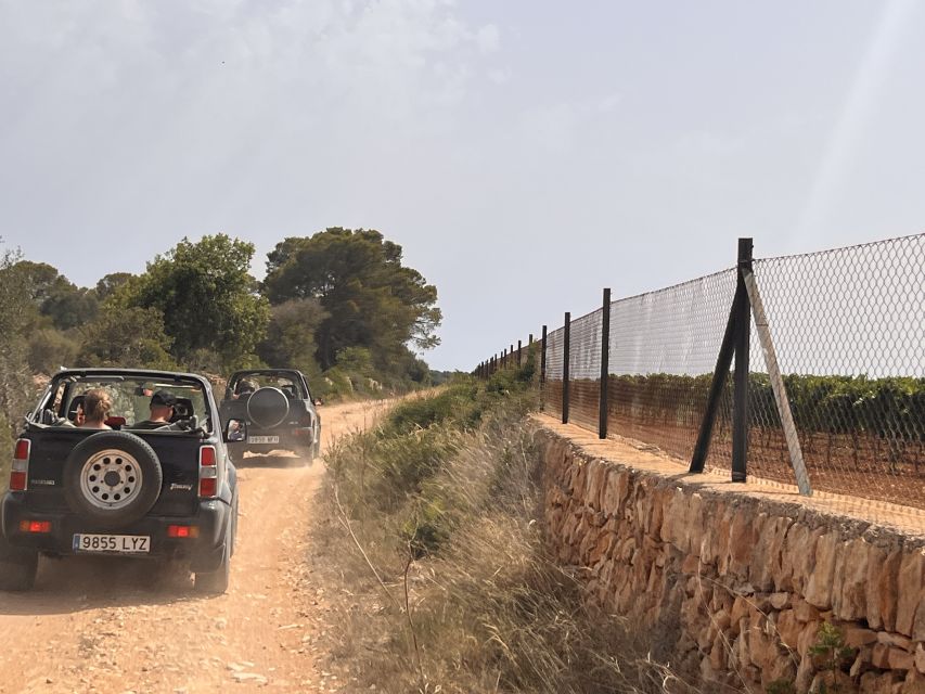 Mallorca: Self Drive 4x4 Jeepsafari Tour - Off-road driving through Mallorca’s countryside