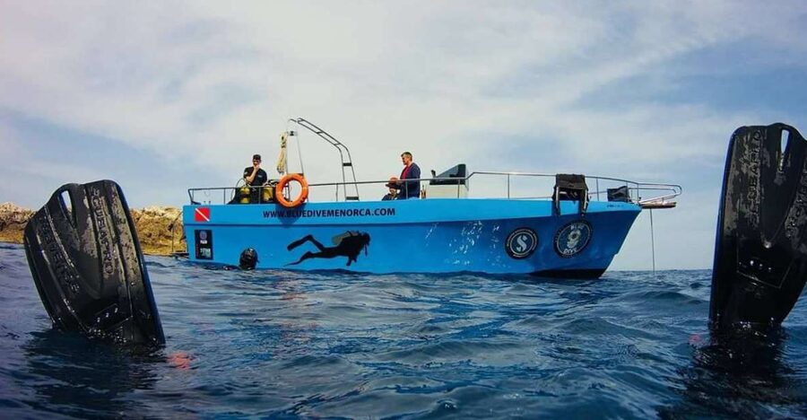 Menorca: Snorkeling Safari Tour - Cruising out from Port d’Addaia