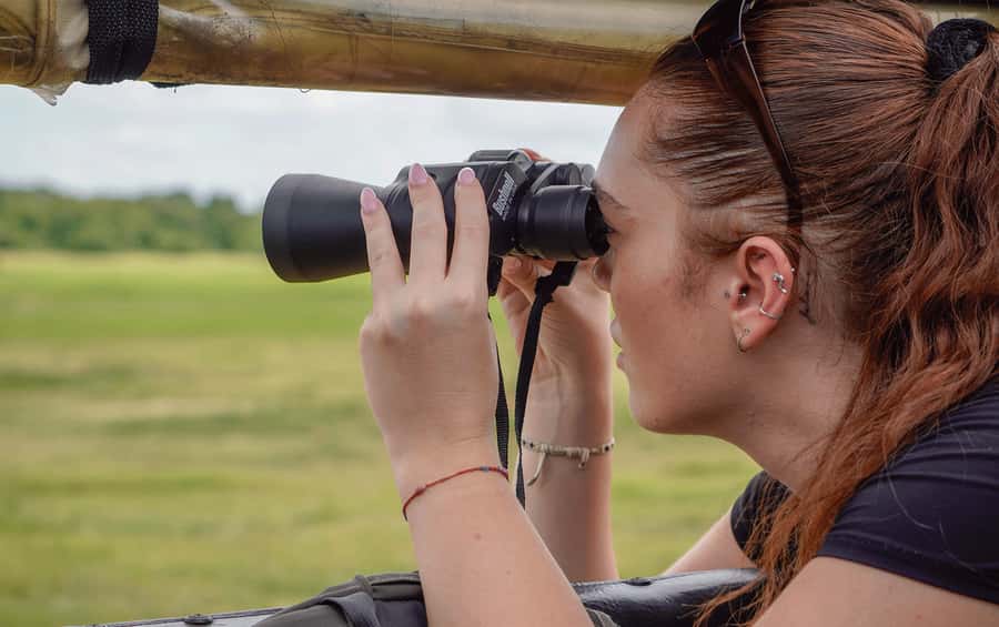 Minneriya: Minneriya National Park Private Elephant Safari - What to pack for the four-hour outing