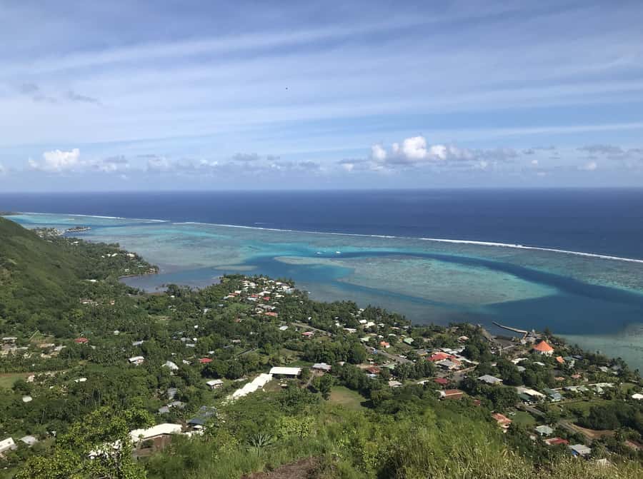 Moorea: Half-Day Open-Air 4WD Safari with Hotel Transfers - Marae, village life, and Moorea’s past