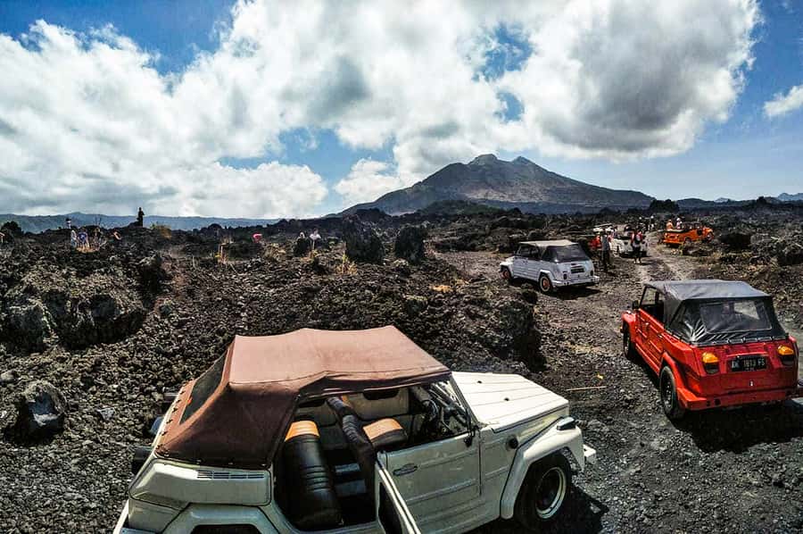 Mount Batur: Private Volkswagen Volcano Safari - Scenic lunch and the coffee plantation