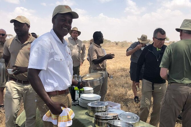 Multi-Day Tanzania Odssey Safari from Arusha - Day 3: Ngorongoro Crater from rim to floor