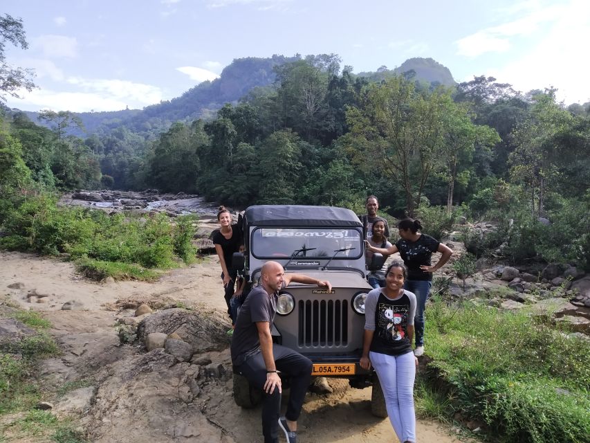 Munnar: Tea Garden and Elephant Safari Trip by 4x4 - Anakulam and the Elephant Watch