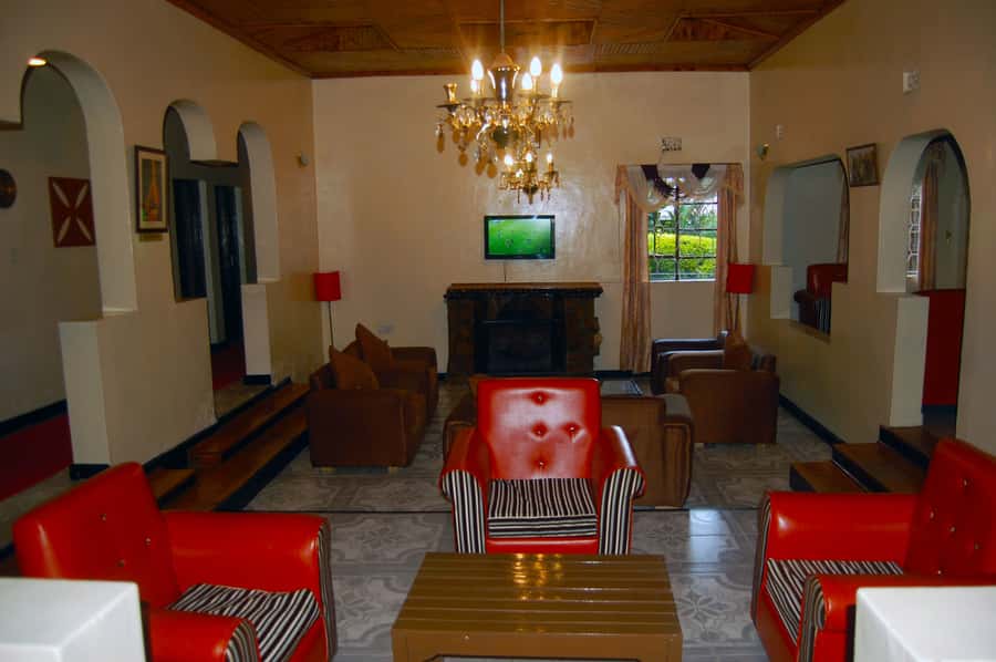 Nairobi: 4 Day Masai Mara and Lake Nakuru Camping Safari - Leaving the Mara for Lake Nakuru