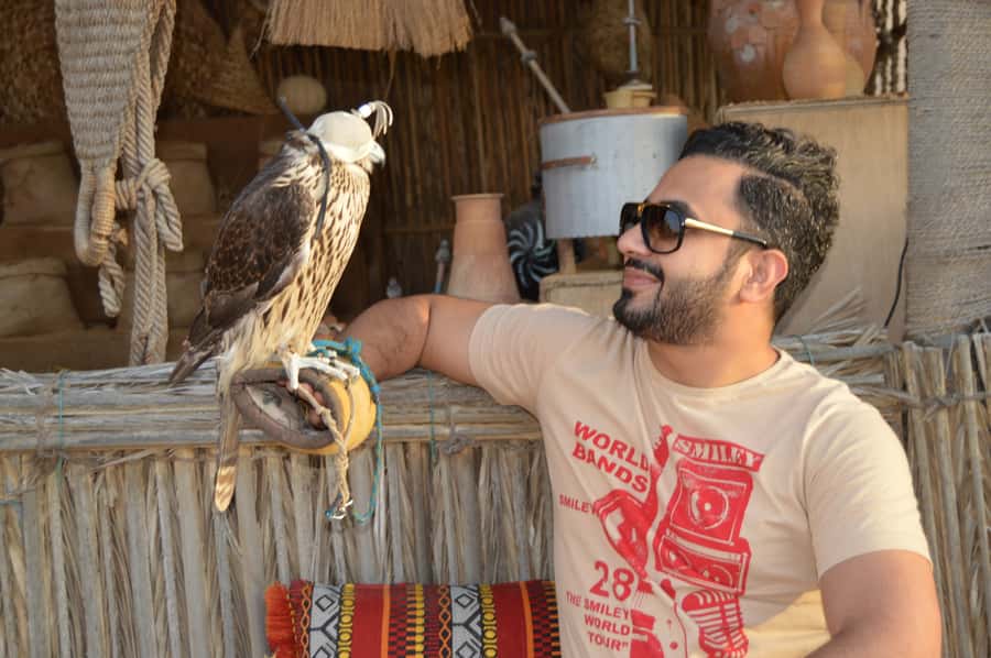 Overnight Dubai Desert Safari with BBQ Dinner - Lahbab and the first look at the dunes