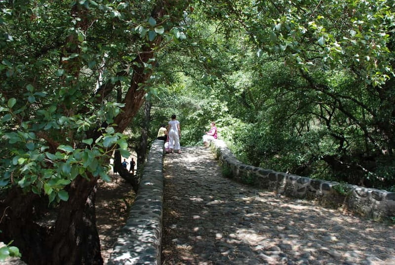 Paphos: Troodos-Kykkos Land Rover Treasure Jeep Safari - The water dam and Cyprus’s dry reality