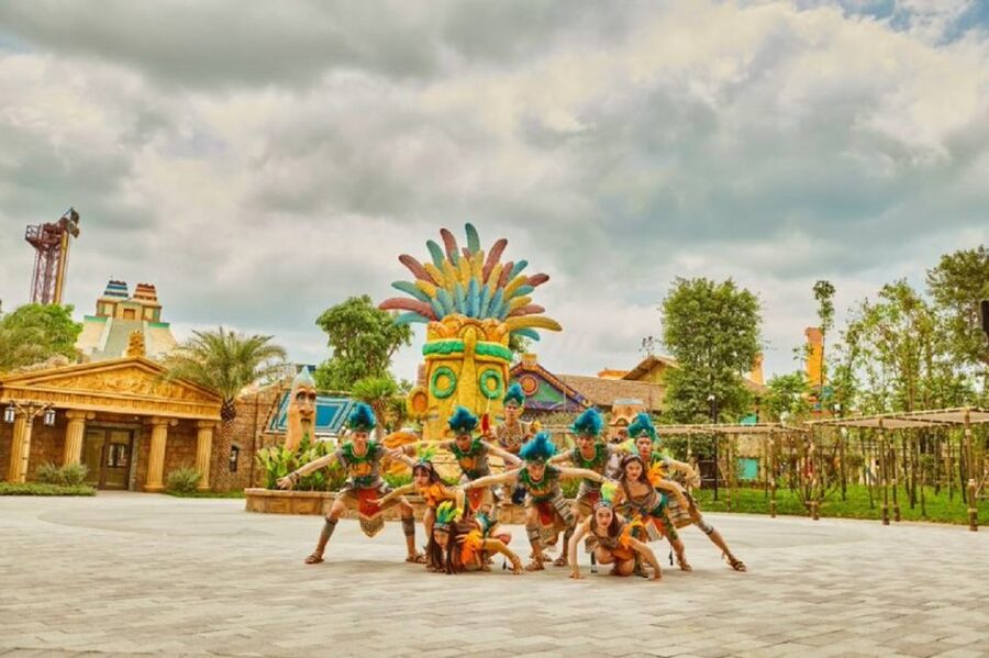 Phu Quoc: VinWonders Entry Ticket with Optional Safari - Water slides and the practical side of getting wet